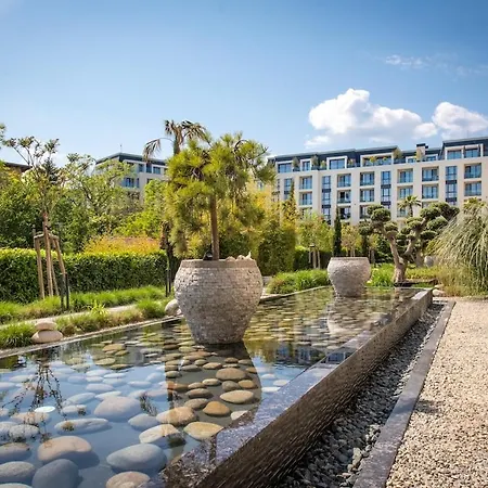 1-bedroom Flat In Azur Premium *